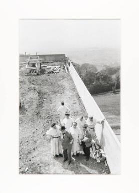 [Auf dem Dach der Kirche mit Le Corbusier, Kloster La Tourette, Eveux-sur-Arbresle]