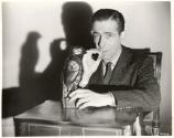 05 Humphrey Bogart in The Maltese Falcon, Regie: John Huston, Film Still, 1941, Cinémathèque Su…