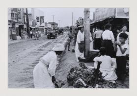 [Amerikanische GIs mit Prostituierten, Tae Song Dong, Südkorea, 1961]