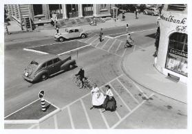 Die Strasse lebt - Fotografien 1938 - 1970

