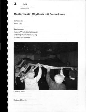 Rhythmik mit Seniorinnen