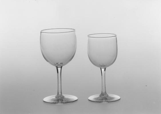 Wein- und Portweinglas: Weinglas