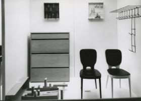 Ausstellung "Swiss Design" in London 1957 - White Cube mit Wohnmöbel
