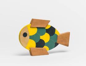 Holzpuzzle in Fischform
