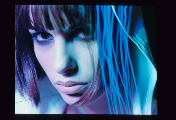 ultra ; Fotostrecke Bild A  weibl. (Fotos Patrizio di Renzo)
 
 
