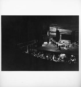 Stadttheater ; während den Proben zu Petruschka
