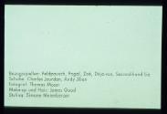 Projekt Gloves ; Freche Gediegenheit ; Bild 8 ; Ausstellungsgestaltung Broschüre mit Projekt-Te…