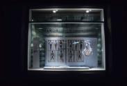 at work ; Bild A ; Ausstellungsgestaltung Fenster F  
 

 
