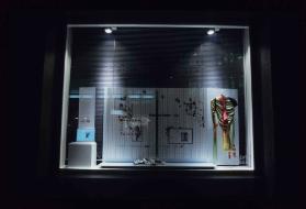 LiLi ; Bild A ; Ausstellungsgestaltung Fenster H 



 
