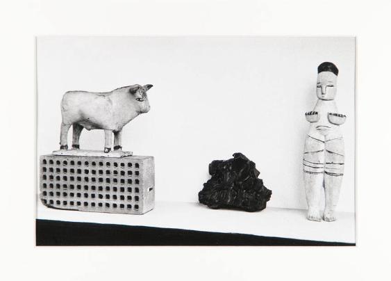 [Objekte der "Collection particulière" im Appartement-Atelier Le Corbusier, 24 Rue Nungesser-et-Coli, Paris]