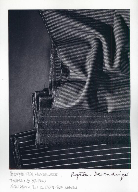 Stoffe für Modeklasse ; Thema Streifen