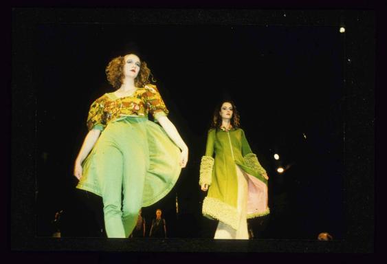 The other side of fashion (Symposion in Amsterdam), Öko-Modeschau (Nov. '91) in Amsterdam, Bild…
