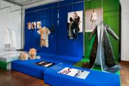 Museum Bellerive, Pap(i)er Fashion, Ausstellungsansicht. Photo: Betty Fleck, Studio Publikation…