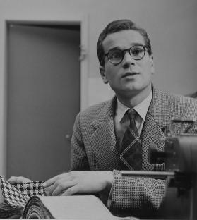 Reportage über "Meer", Sitzmöbel aus Biegeholz und Stahlrohr: Porträt