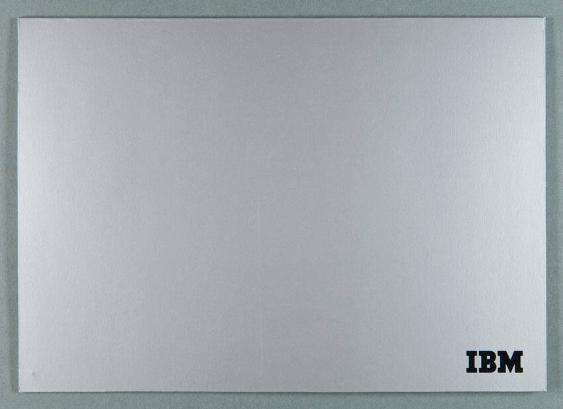 IBM - Auch der beste Computer ist ohne gutes Zubehör nur halb so gut. (Oder funktioniert überhaupt nicht.) - Die IBM stellt Ihnen hier vier wichtige Zubehör-Artikel vor.