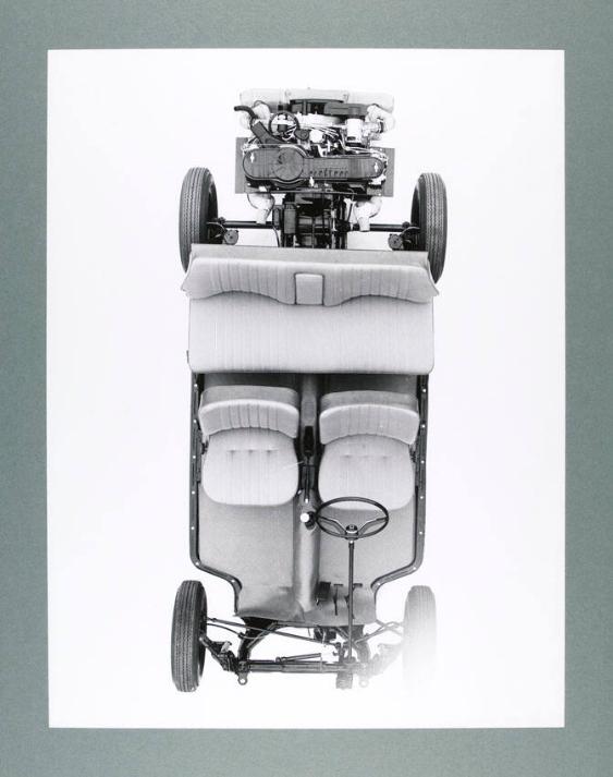 [Fahrgestell, Sitze und Motor]