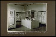 Schülerarbeiten der Kunstgewerblichen Abteilung der Gewerbeschule Zürich, Ausstellungsgestaltun…
