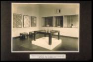 Neues Kunstgewerbe aus der Pariser Ausstellung 1925 ; Ausstellungsgestaltung