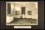 Neues Kunstgewerbe aus der Pariser Ausstellung 1925 ; Ausstellungsgestaltung