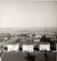 F * F ; Landschaft mit Fabrik