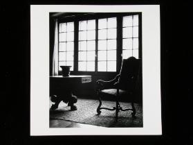 In der Wohnung von Dr. O. Reinhart