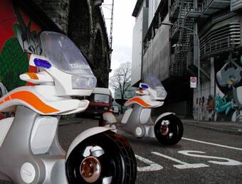 Retter auf zwei Rädern - Motorrad als Nutzfahrzeug