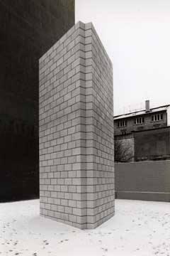 Sol LeWitt: Three Sided Tower