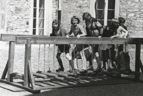 Versuche und Spiele zur Entfaltung der Sinne. Ein Aktionsfeld von Hugo Kükelhaus