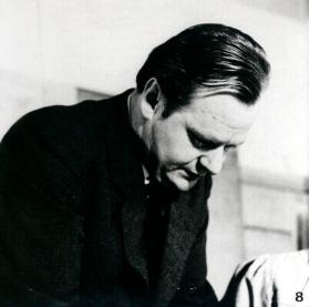 Willy Guhl, Lehrer für Fachzeichnen 1943 - 1946, Fachlehrer für Innenarchitektur seit 1946, bzw. 1954