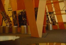 Textilkunst und modische Accessoirs an der EXPO 1964