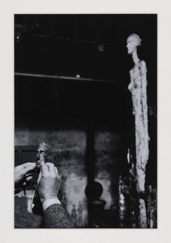 [Alberto Giacometti in seinem Atelier, Rue Hippolyte Maindron, Paris, 1960]