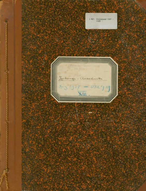Kunstgewerbemuseum der Stadt Zürich ; Zeitungsausschnitte XIII