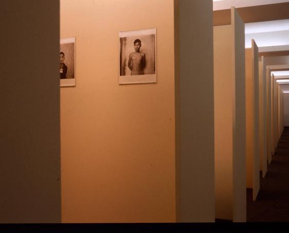 Im Angesicht des Todes - Fotografien aus Kambodscha