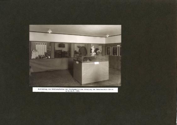 Schülerarbeiten der Gewerbeschule Zürich, Kunstgewerbliche Abteilung: Ausstellungsgestaltung.