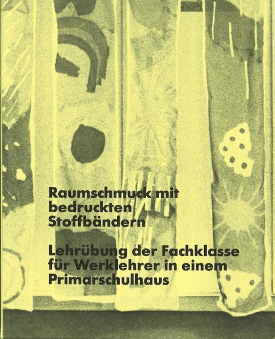 Raumschmuck mit bedruckten Stoffbändern