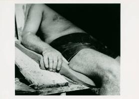 Testliegen in Sitzschale (Willy Guhl)