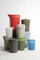 3 TIP, 7Lit/15Lit/30Lit, Abfallbehälter, 2003, Polypropylen und Stahl, Authentics, © Florian Bö…