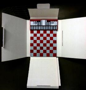 Spiel - Schachfiguren und Tafel