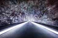 01 Luca Zanier, Zugangsstollen zur Kavernenzentrale Ferrera (Fertigstellung 1963), 2011, © Luca…