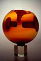 2. Transparenz ; 08 „Satellite“, 1972, Glasskulptur, Pavel Hlava, Foto: Marlen Perez, Kunstgewe…