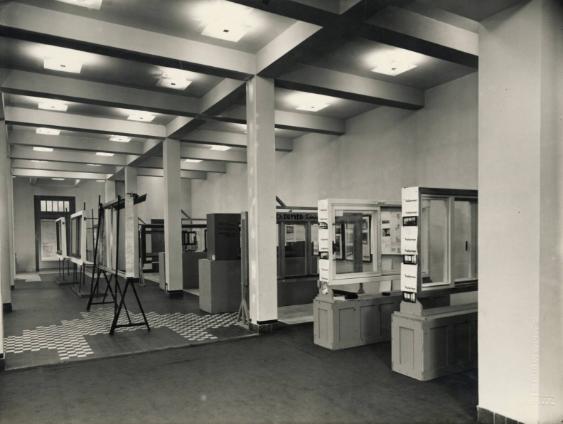 Neues Bauen - Gropius-Ausstellung der Bauwelt-Musterschau und Ausstellung Rationelle Bebauungsweisen