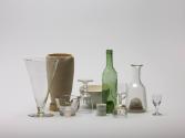 14 Laboratory containers, glasses and faïences, France 19th/20th century, Museum für Gestaltung…