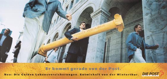 Er kommt gerade von der Post. Neu: Die Gelben Lebensversicherungen. Entwickelt von der Winterthur. Die Post