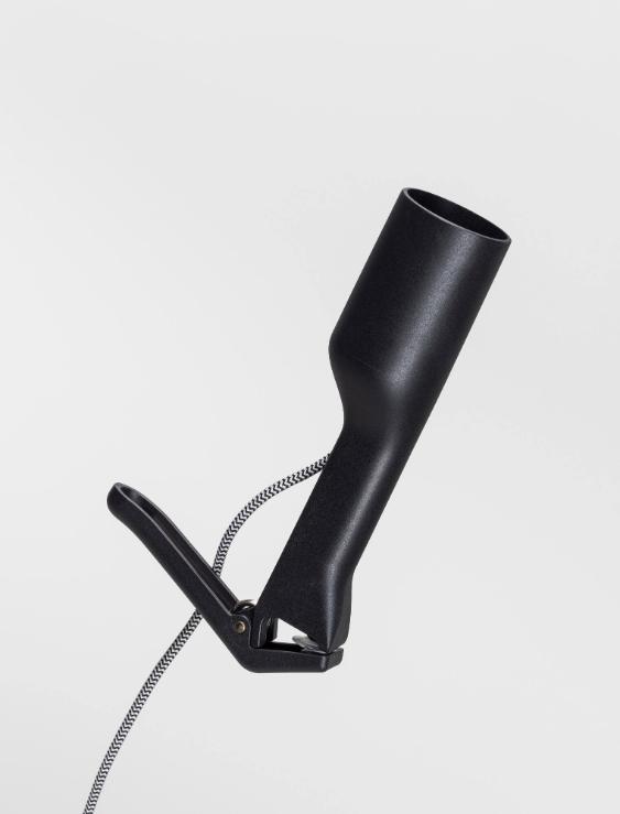 Klemmleuchte in Stahl mit Klemmhalterung für E27 Leuchtmittel