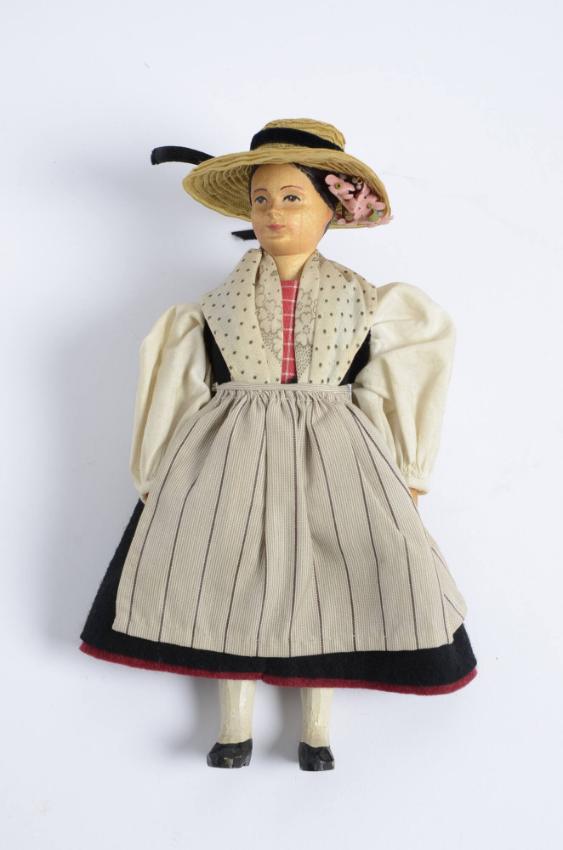 Trachtenpuppe