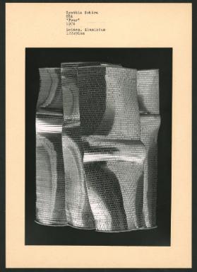 Cynthia Schira, USA, "Four" 1976, Leinen, Aluminium, 122x91cm