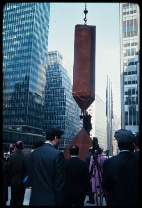 New York - "Broken Obelisk"