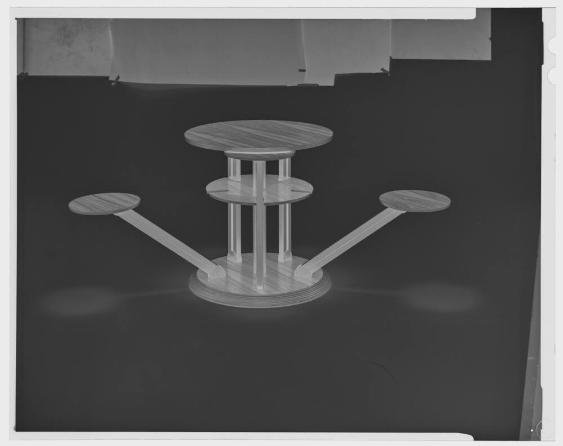 Fünfer-Tee-Tisch [offizieler Name]