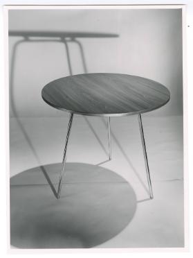 Tisch SE 55