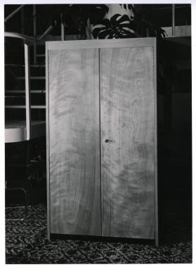 Schrank